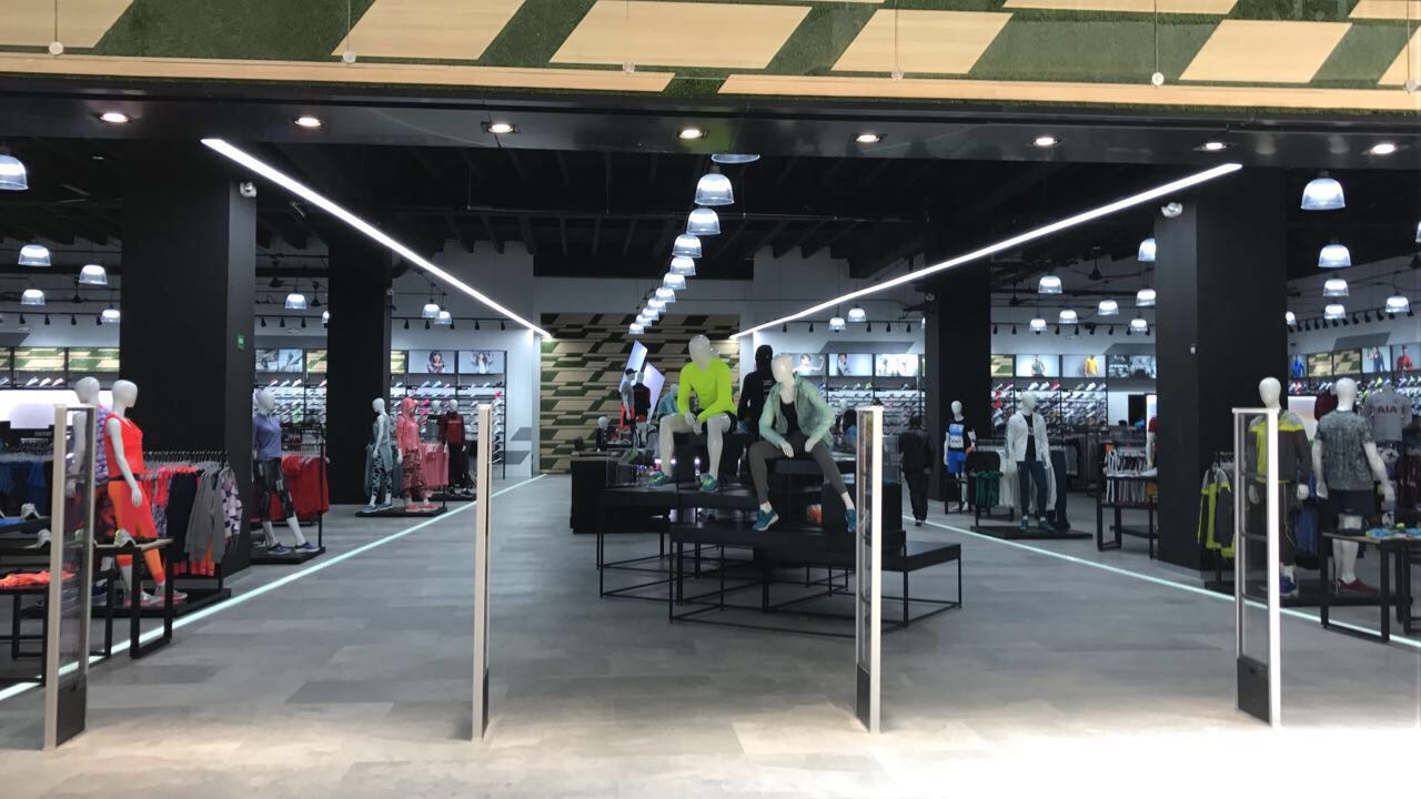 PHOTO-2017-09-13-13-02-45